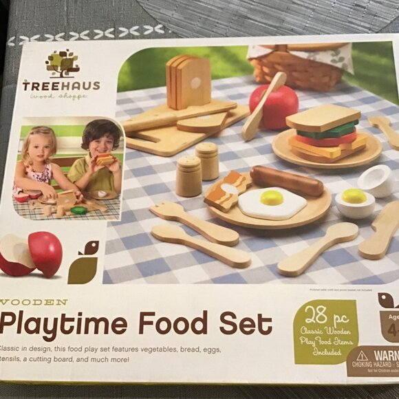 Vintage Treehaus 28 Pc Wooden Playtime Food Set--New - Picture 1 of 2
